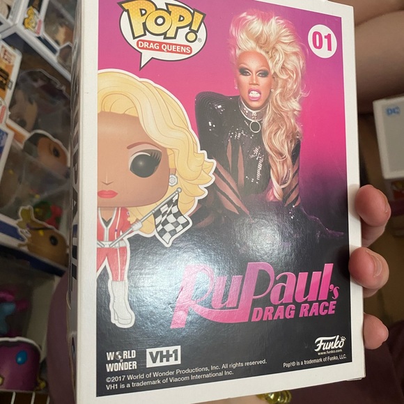 Ru Paul funko exclusive - Picture 5 of 6